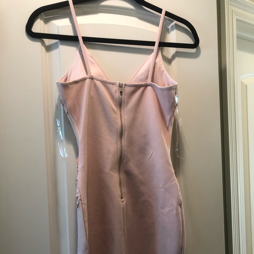 Mini dress - Picture 2 of 3